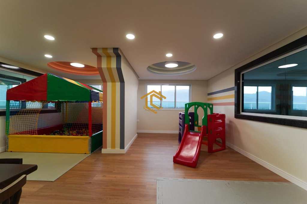 Apartamento em Praia Grande, no bairro Real