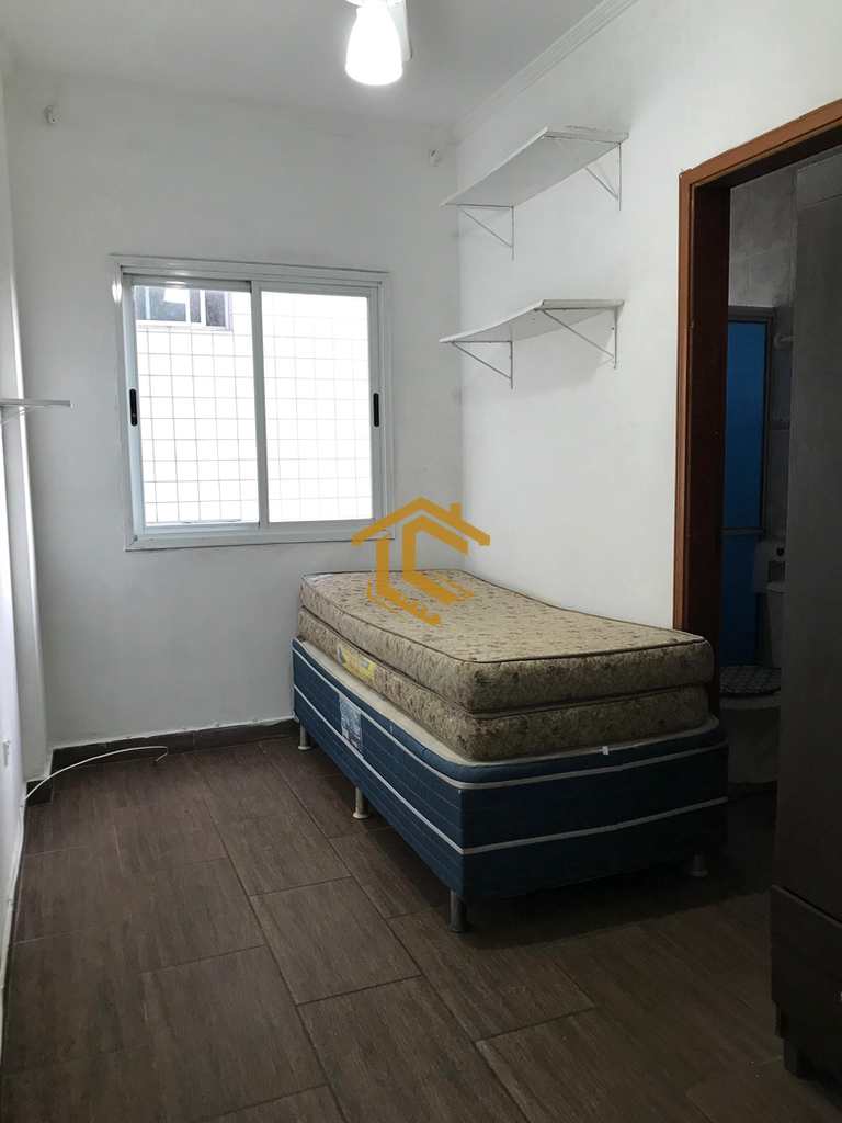 Kitnet em Praia Grande, no bairro Caiçara