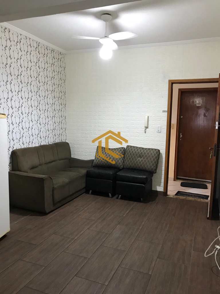Kitnet em Praia Grande, no bairro Caiçara