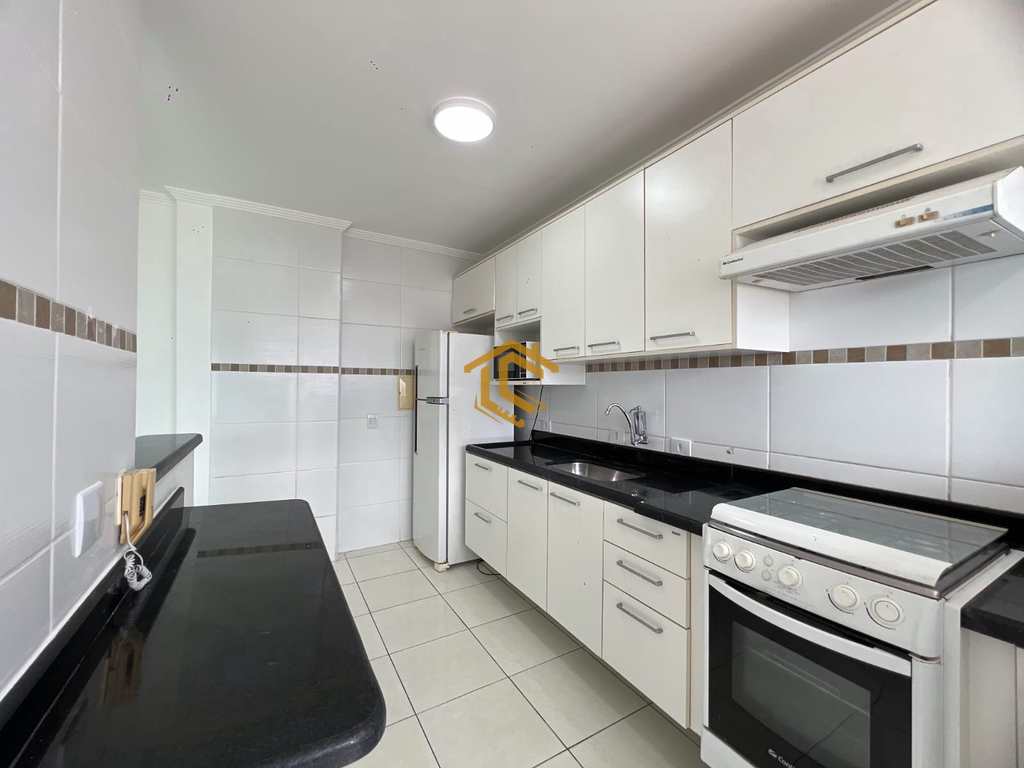 Apartamento em Praia Grande, no bairro Tupi