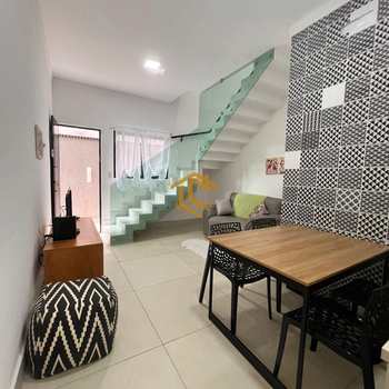 Casa em Praia Grande, bairro Maracanã