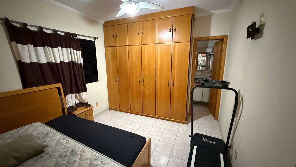 Apartamento em Praia Grande, no bairro Caiçara