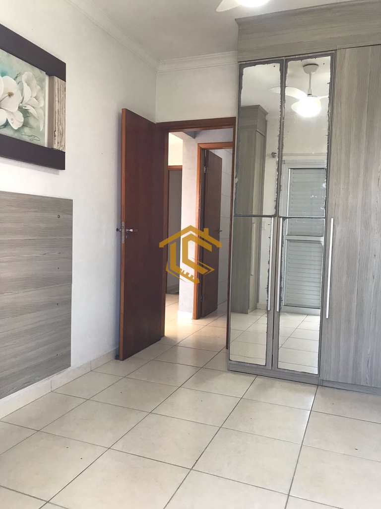 Apartamento em Praia Grande, no bairro Mirim