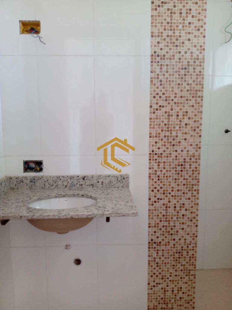 Casa de Condomínio em Praia Grande, no bairro Mirim