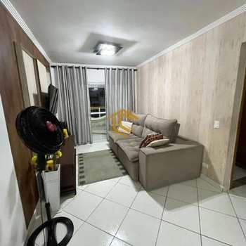Apartamento em Praia Grande, bairro Tupi