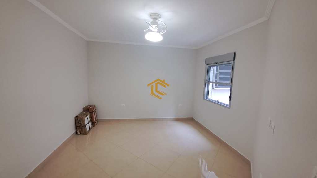 Apartamento em Praia Grande, no bairro Caiçara