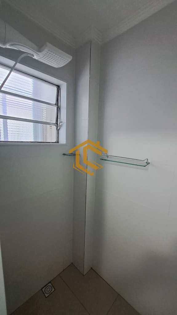 Apartamento em Praia Grande, no bairro Caiçara