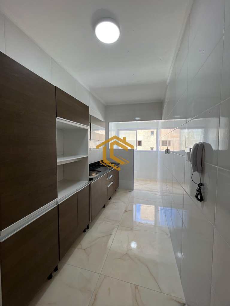 Apartamento em Praia Grande, no bairro Boqueirão