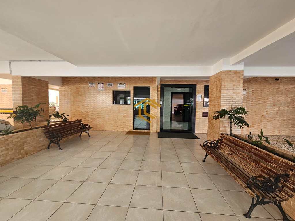 Apartamento em Praia Grande, no bairro Boqueirão
