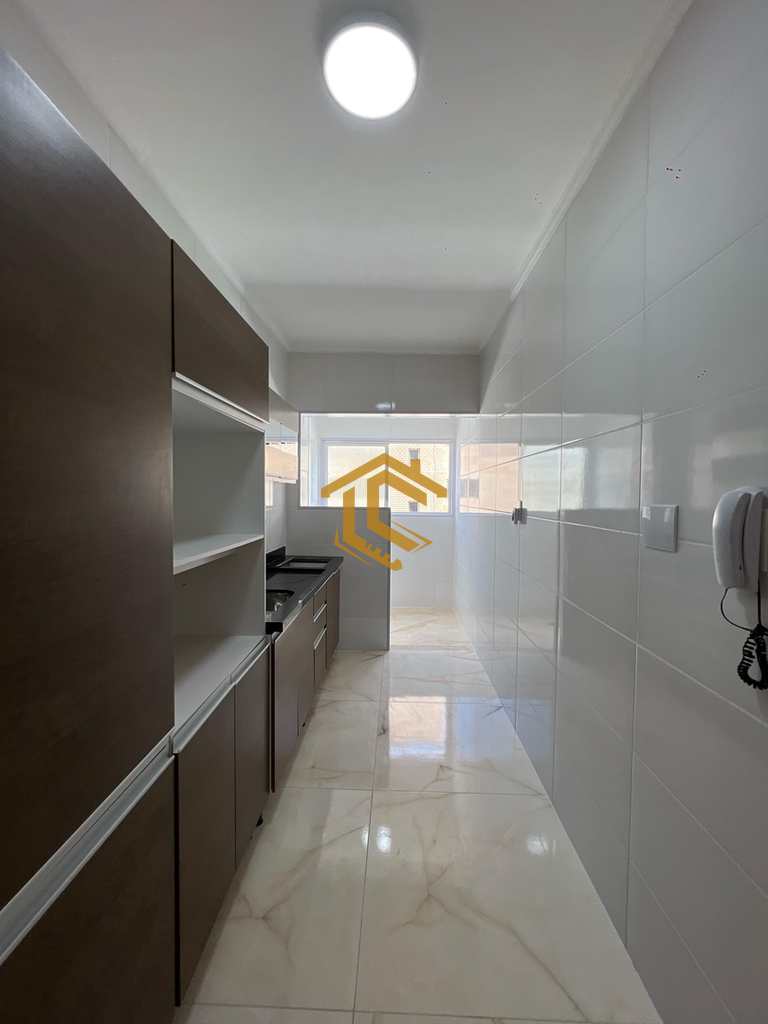 Apartamento em Praia Grande, no bairro Boqueirão