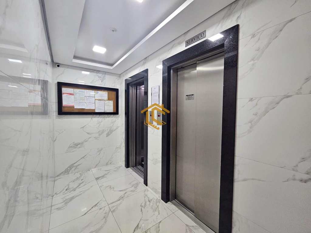 Apartamento em Praia Grande, no bairro Boqueirão