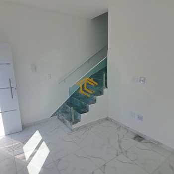 Casa de Condomínio em Praia Grande, bairro Melvi