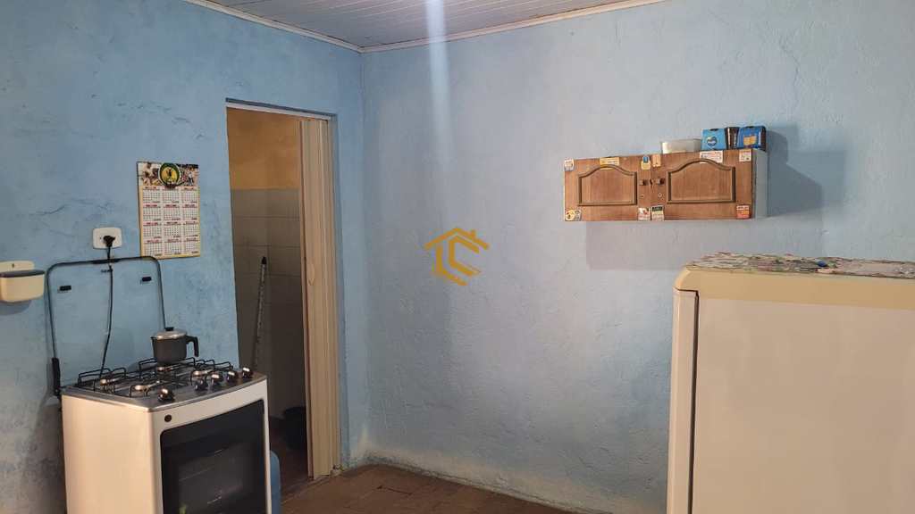 Casa em Taubaté, no bairro Parque Santo Antônio