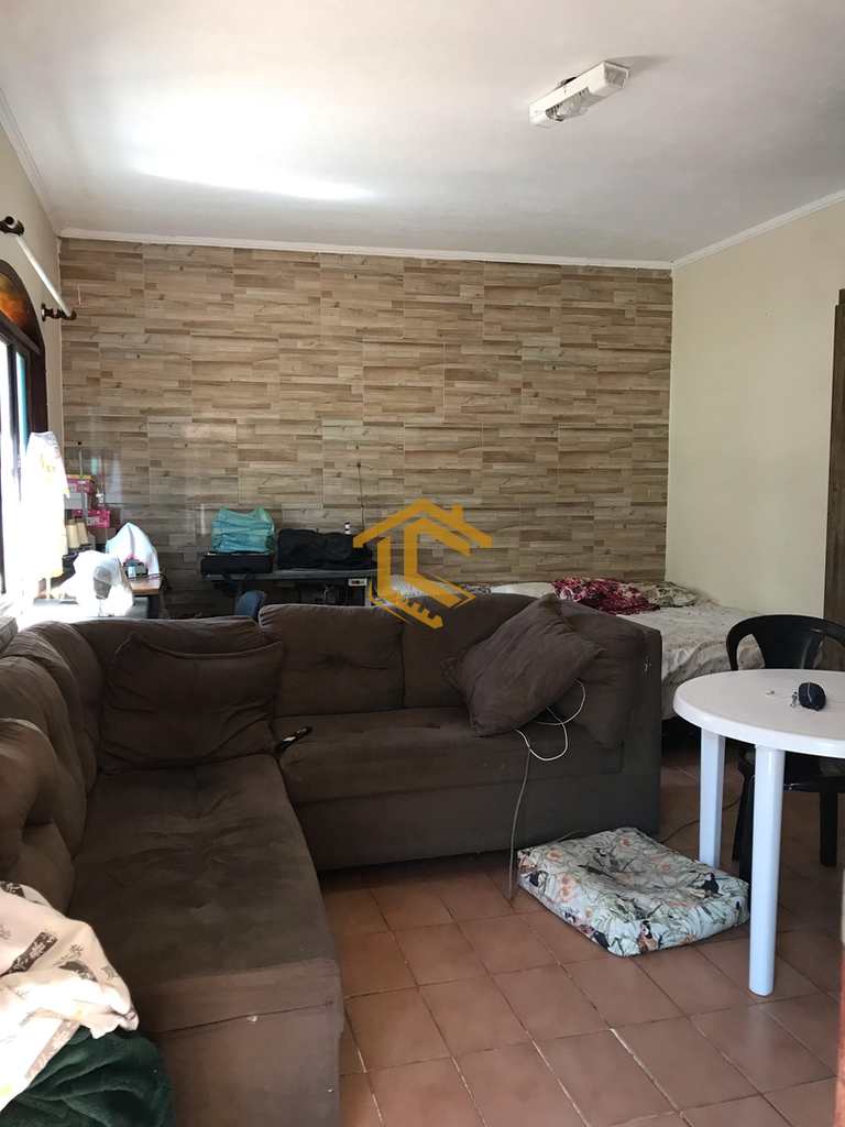 Casa em Praia Grande, no bairro Caiçara