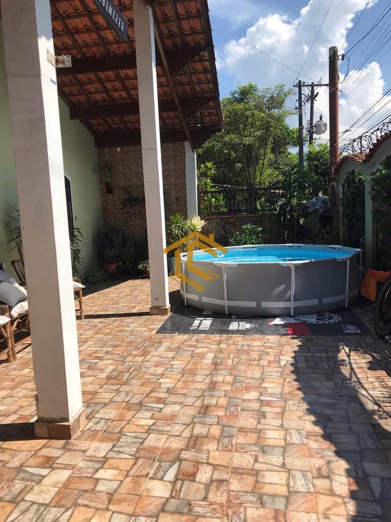 Casa em Praia Grande, no bairro Caiçara