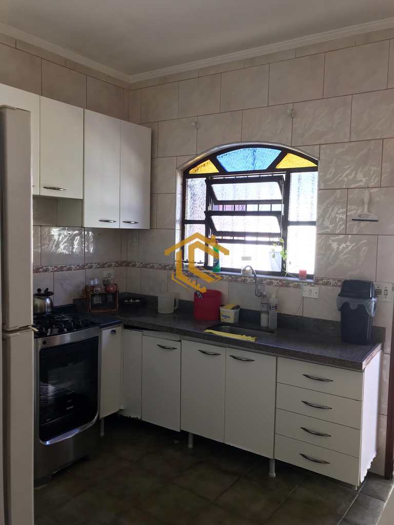 Casa em Praia Grande, no bairro Caiçara