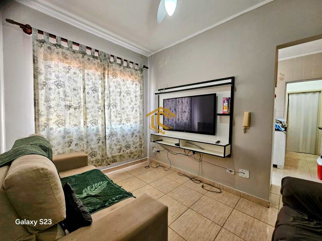 Casa em Praia Grande, no bairro Caiçara