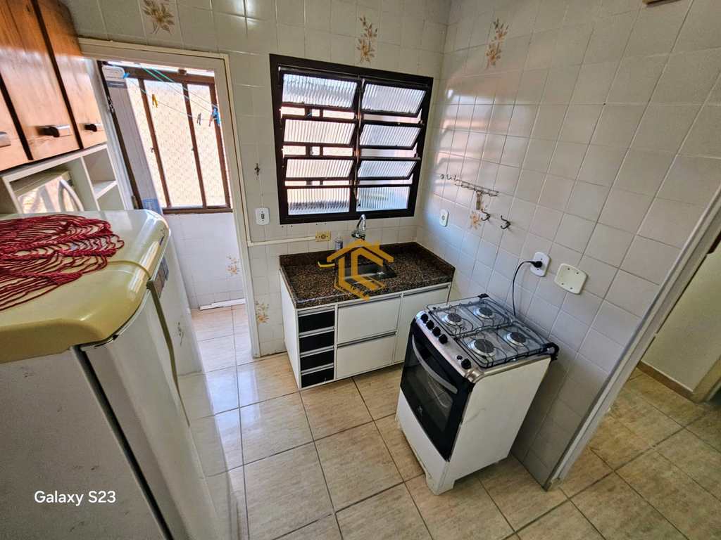 Casa em Praia Grande, no bairro Caiçara