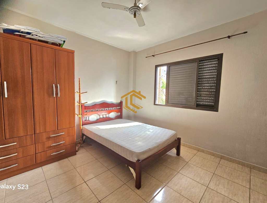 Casa em Praia Grande, no bairro Caiçara