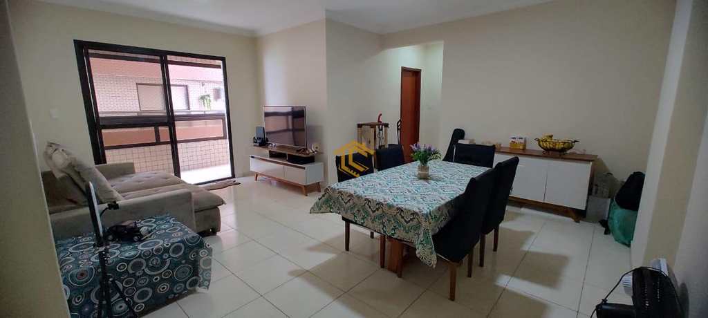 Apartamento em Praia Grande, no bairro Caiçara