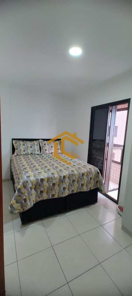 Apartamento em Praia Grande, no bairro Caiçara