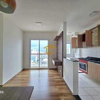 Apartamento em Praia Grande, bairro Ocian