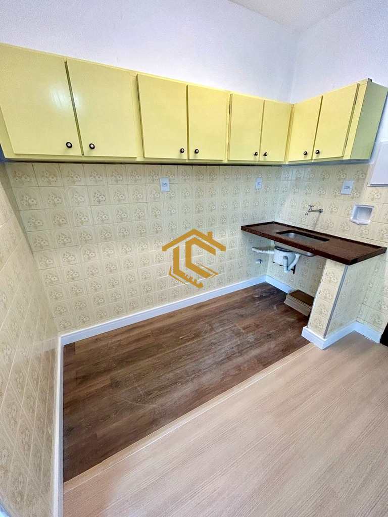 Kitnet em Praia Grande, no bairro Boqueirão