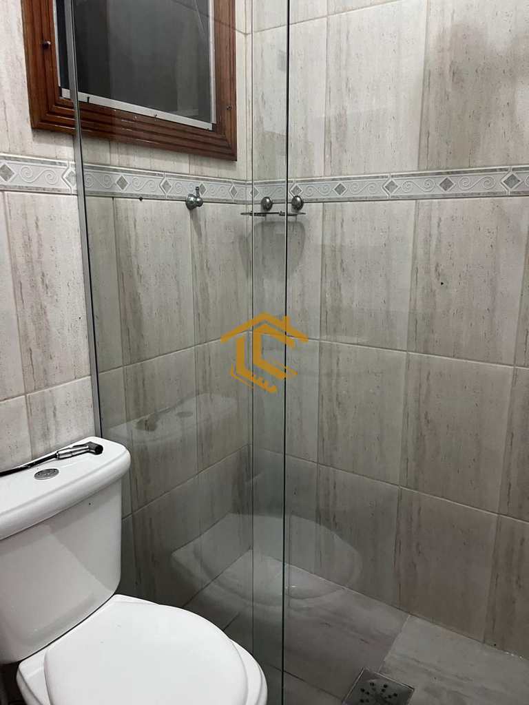 Casa em Praia Grande, no bairro Caiçara