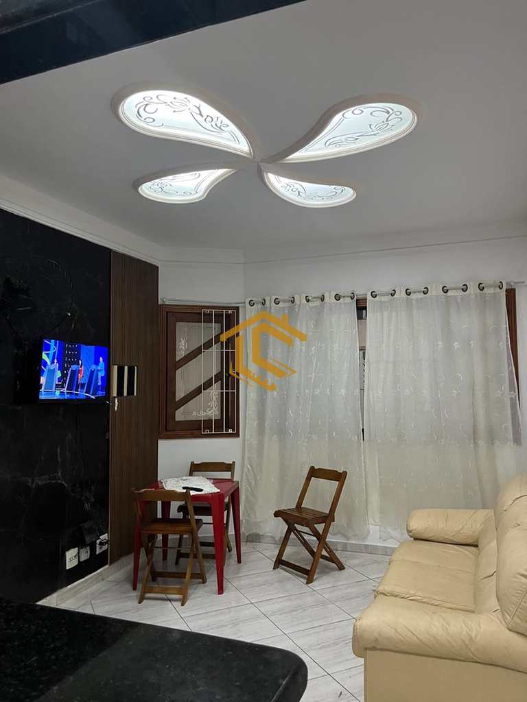 Casa em Praia Grande, no bairro Caiçara