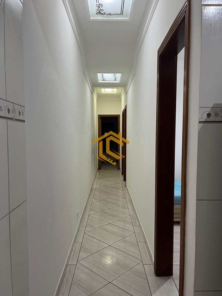 Casa em Praia Grande, no bairro Caiçara