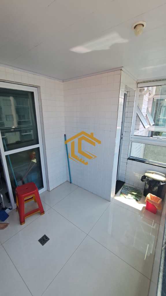 Apartamento em Praia Grande, no bairro Caiçara
