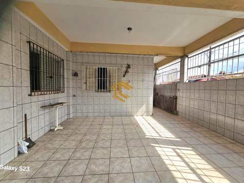 Casa, código 10411 em Praia Grande, bairro Mirim
