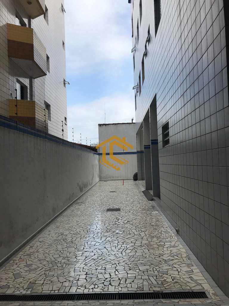 Kitnet em Praia Grande, no bairro Caiçara