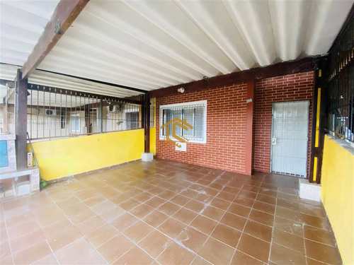 Casa, código 10422 em Praia Grande, bairro Caiçara