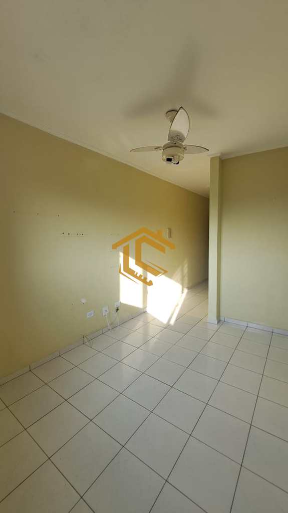 Apartamento em Praia Grande, no bairro Caiçara