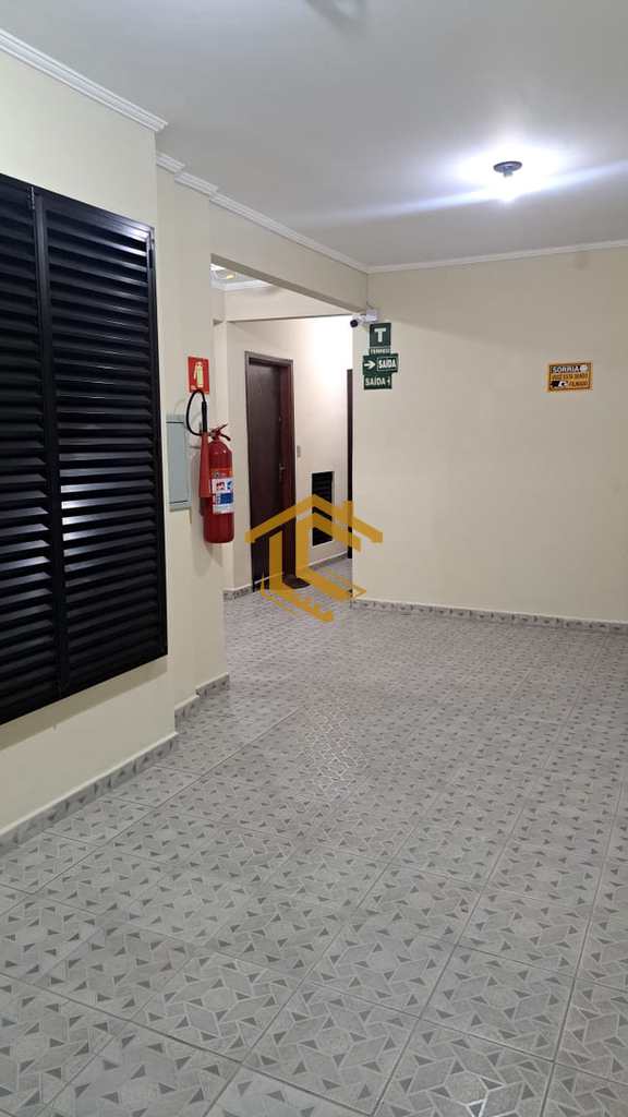 Apartamento em Praia Grande, no bairro Caiçara
