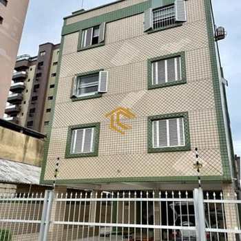 Apartamento em Praia Grande, bairro Guilhermina