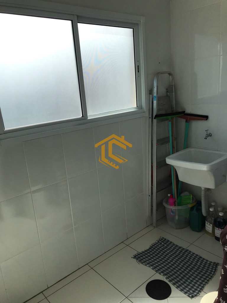 Apartamento em Praia Grande, no bairro Caiçara