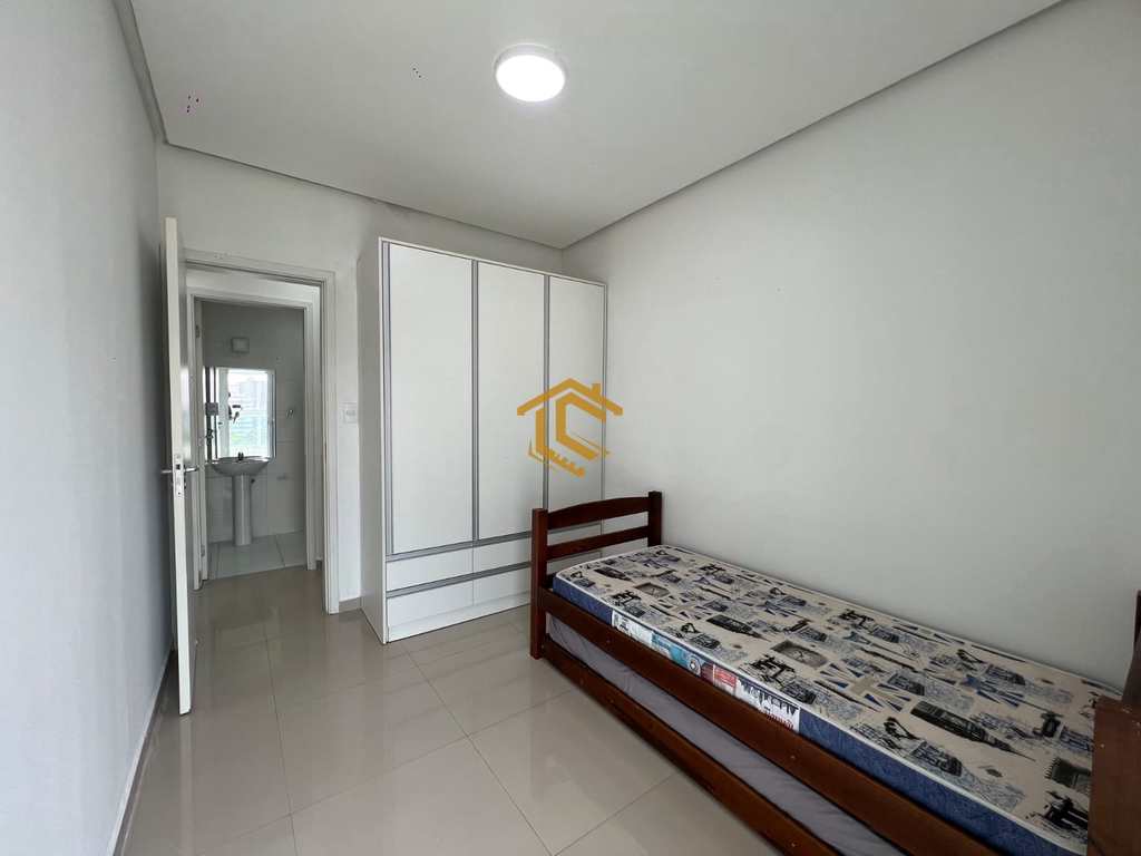 Apartamento em Praia Grande, no bairro Caiçara