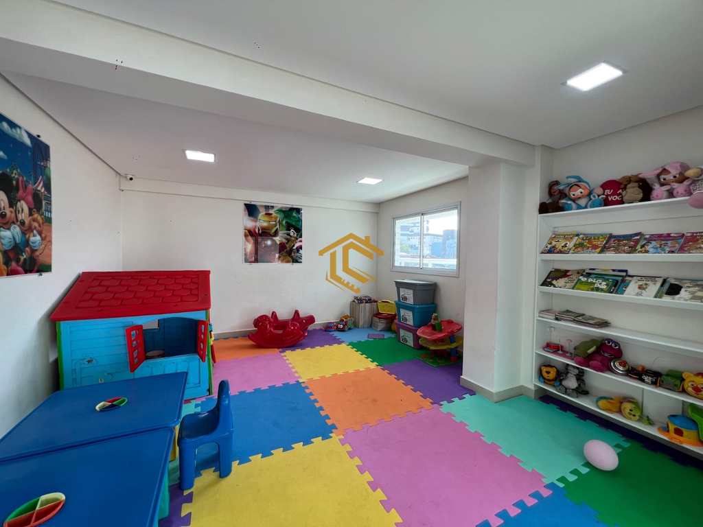 Apartamento em Praia Grande, no bairro Caiçara