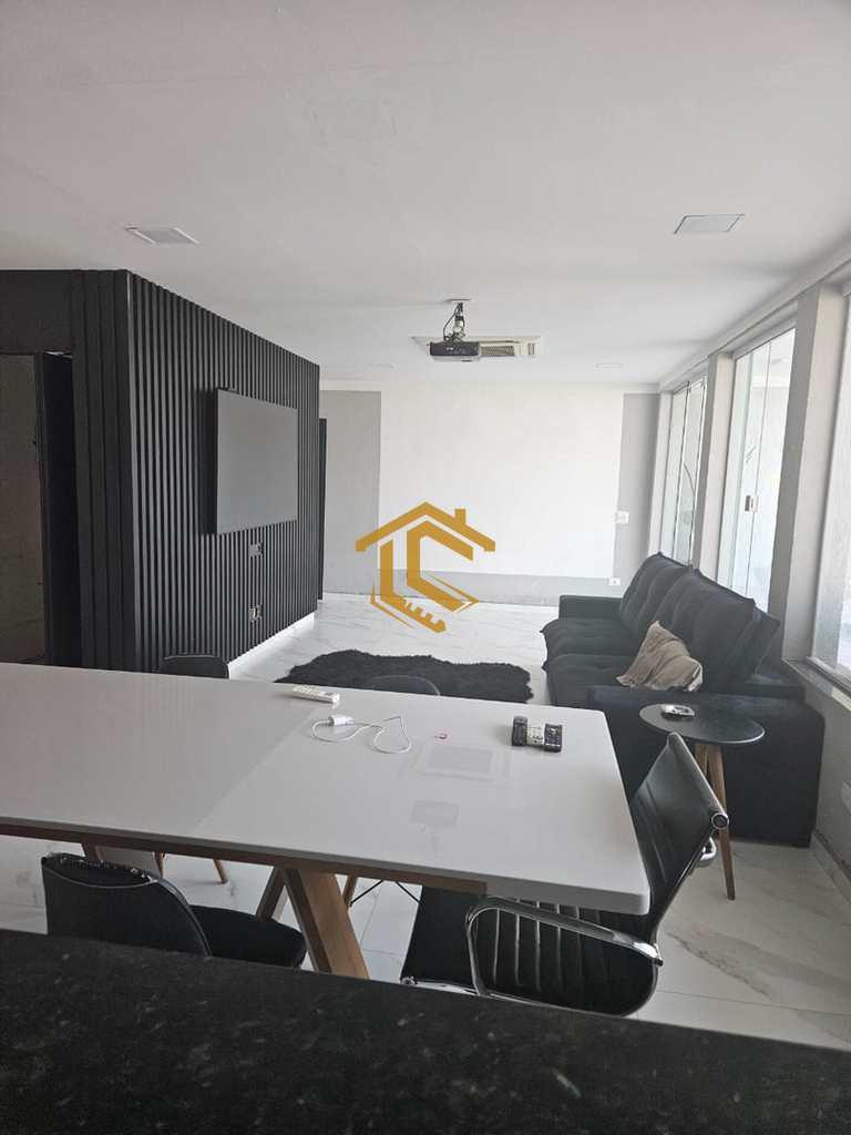Casa em Praia Grande, no bairro Ocian