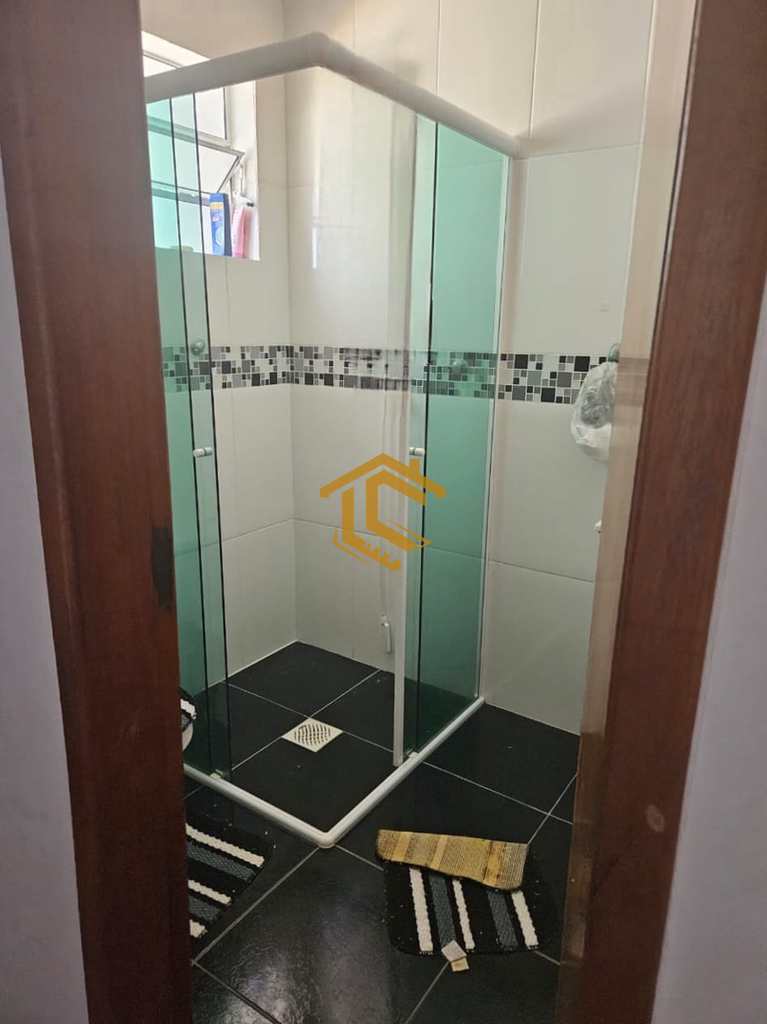 Casa em Praia Grande, no bairro Ocian