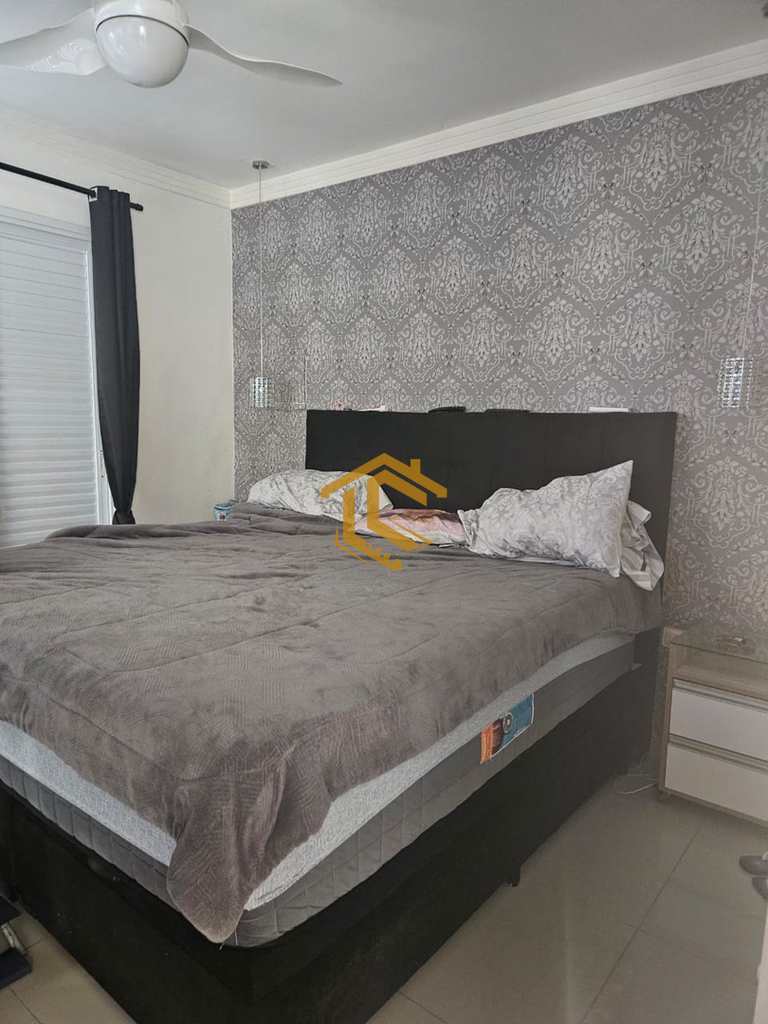 Casa em Praia Grande, no bairro Ocian