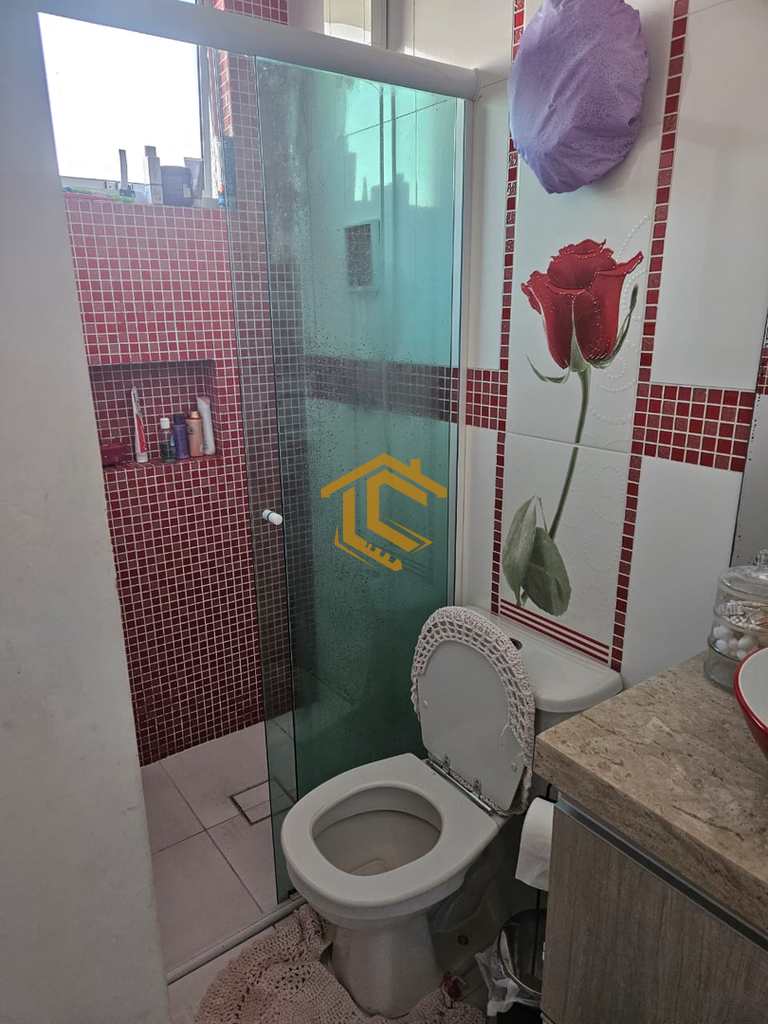 Casa em Praia Grande, no bairro Ocian
