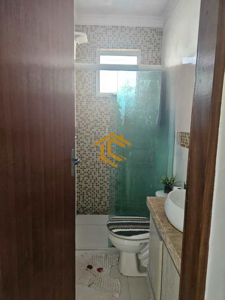 Casa em Praia Grande, no bairro Ocian