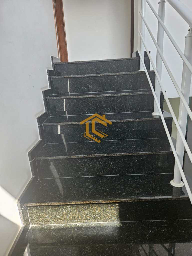 Casa em Praia Grande, no bairro Ocian