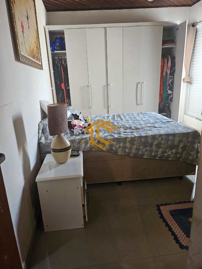 Casa em Praia Grande, no bairro Ocian