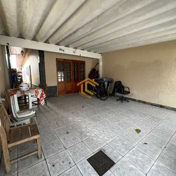 Casa em Praia Grande, bairro Caiçara