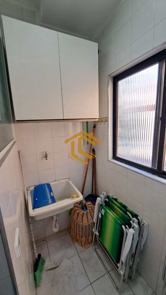 Apartamento em Praia Grande, no bairro Caiçara