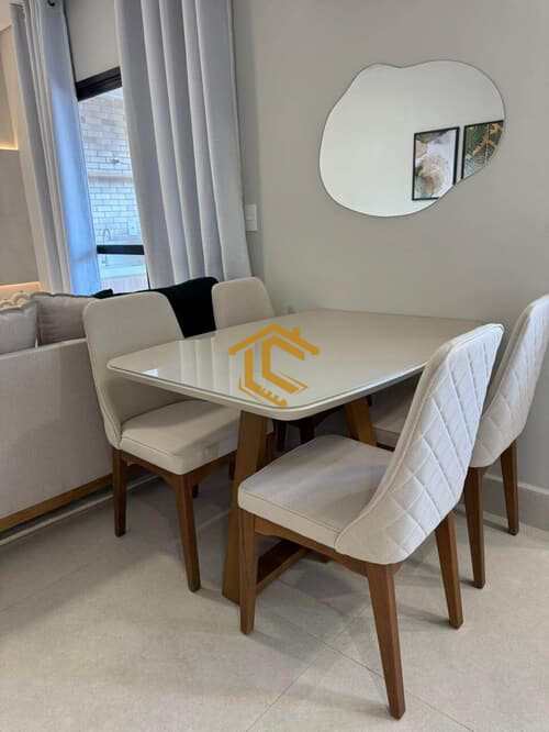 Apartamento em Praia Grande, no bairro Caiçara